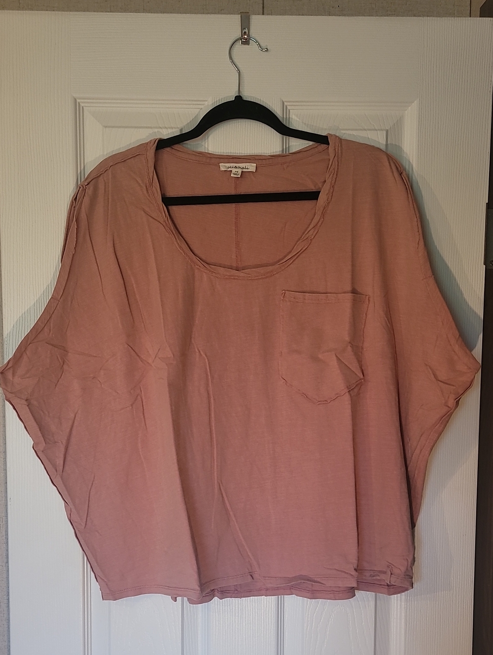 Oli & Hali Women's Washed Dusty Pink Scoop Neck Pocket Top